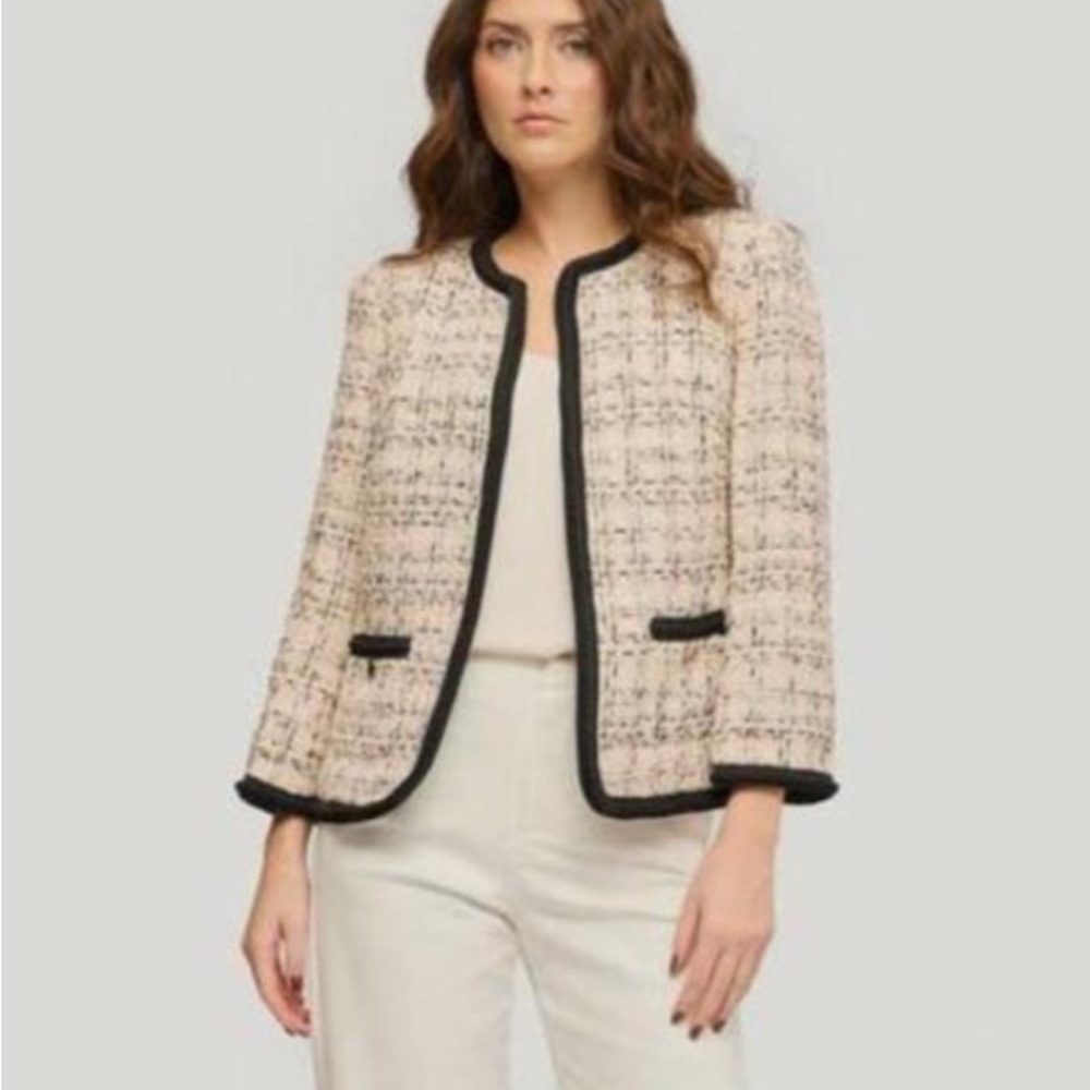Monterey Bay Beige Tweed Blazer with Black Accents